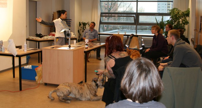 Erste Hilfe am Hund - Seminargruppe